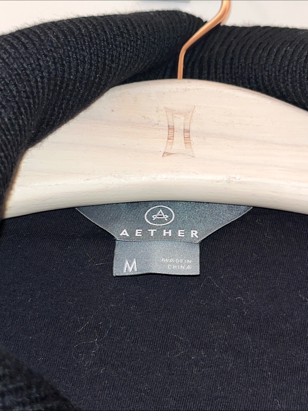 Aether Jacket - Picture 2 of 7